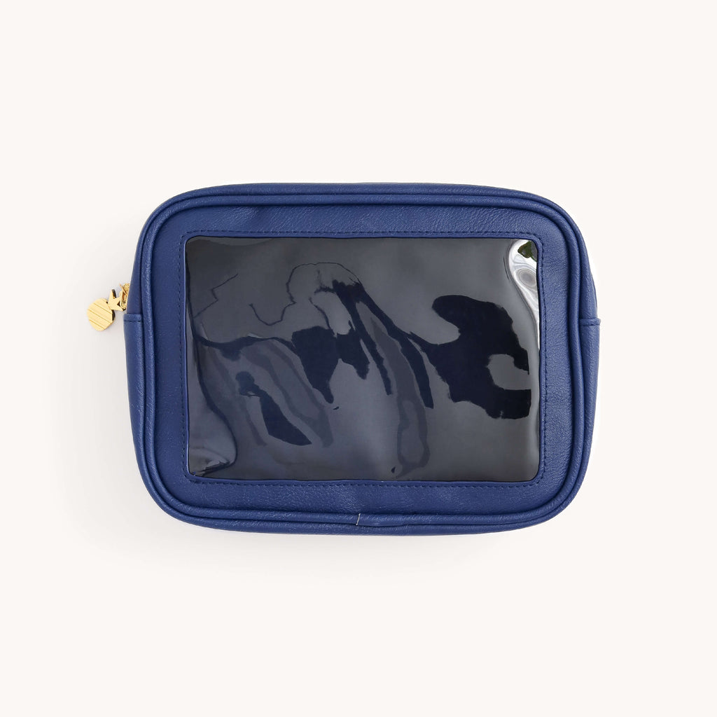 01-Simplified-Travel-Bag-